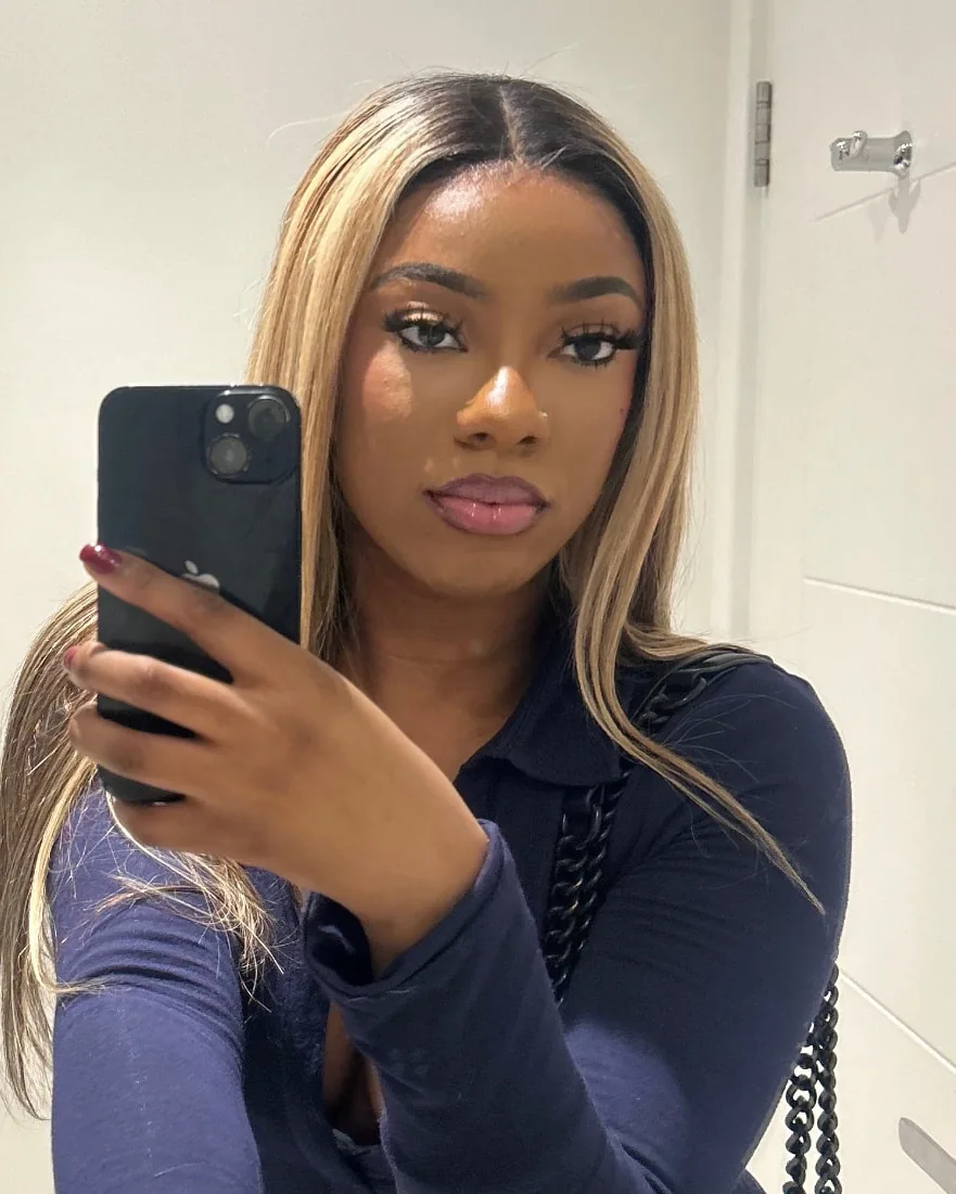 Pamela, founder and lash tech at Venus Lash Bar